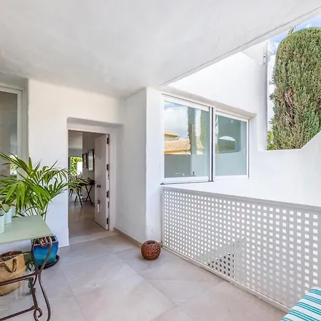 Luxury , Birdie Club - Kura Homes *