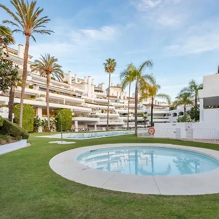 Luxury , Birdie Club - Kura Homes