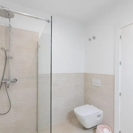 Luxury , Birdie Club - Kura Homes 公寓