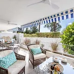 Luxury , Birdie Club - Kura Homes Apartment *