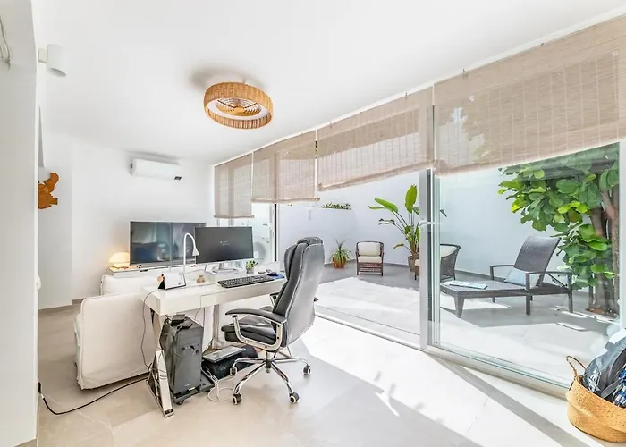 Luxury , Birdie Club - Kura Homes